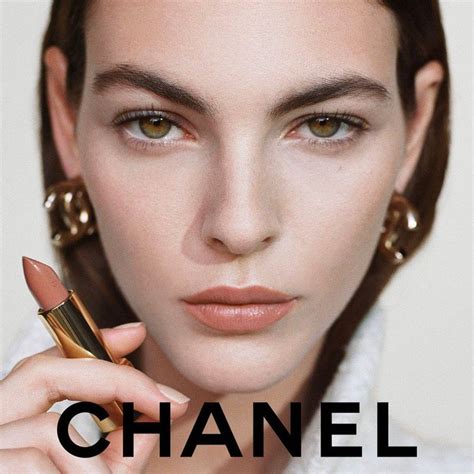 chanel makeup fall winter 2022|Chanel 2022 collection.